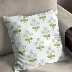 Daise flower seamles pattern Cushion
